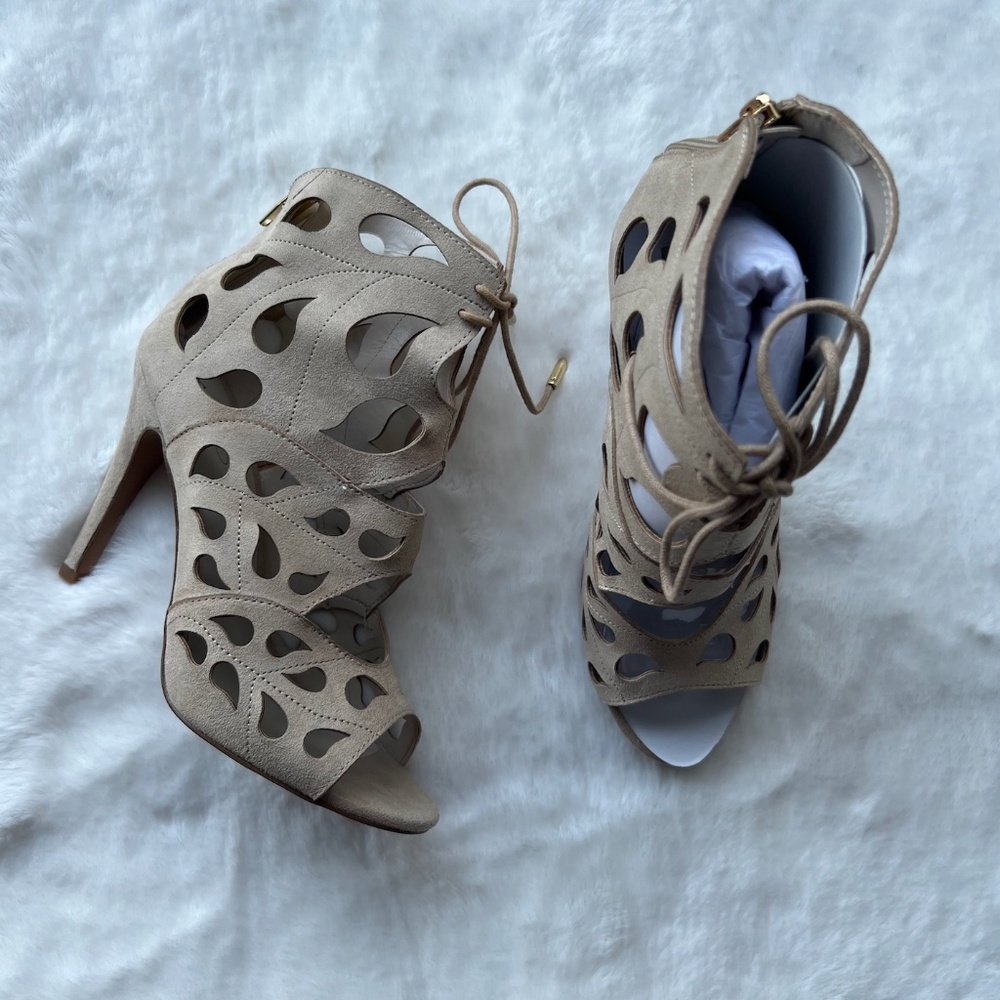 Aldo Dellarocca Lace Up Heel